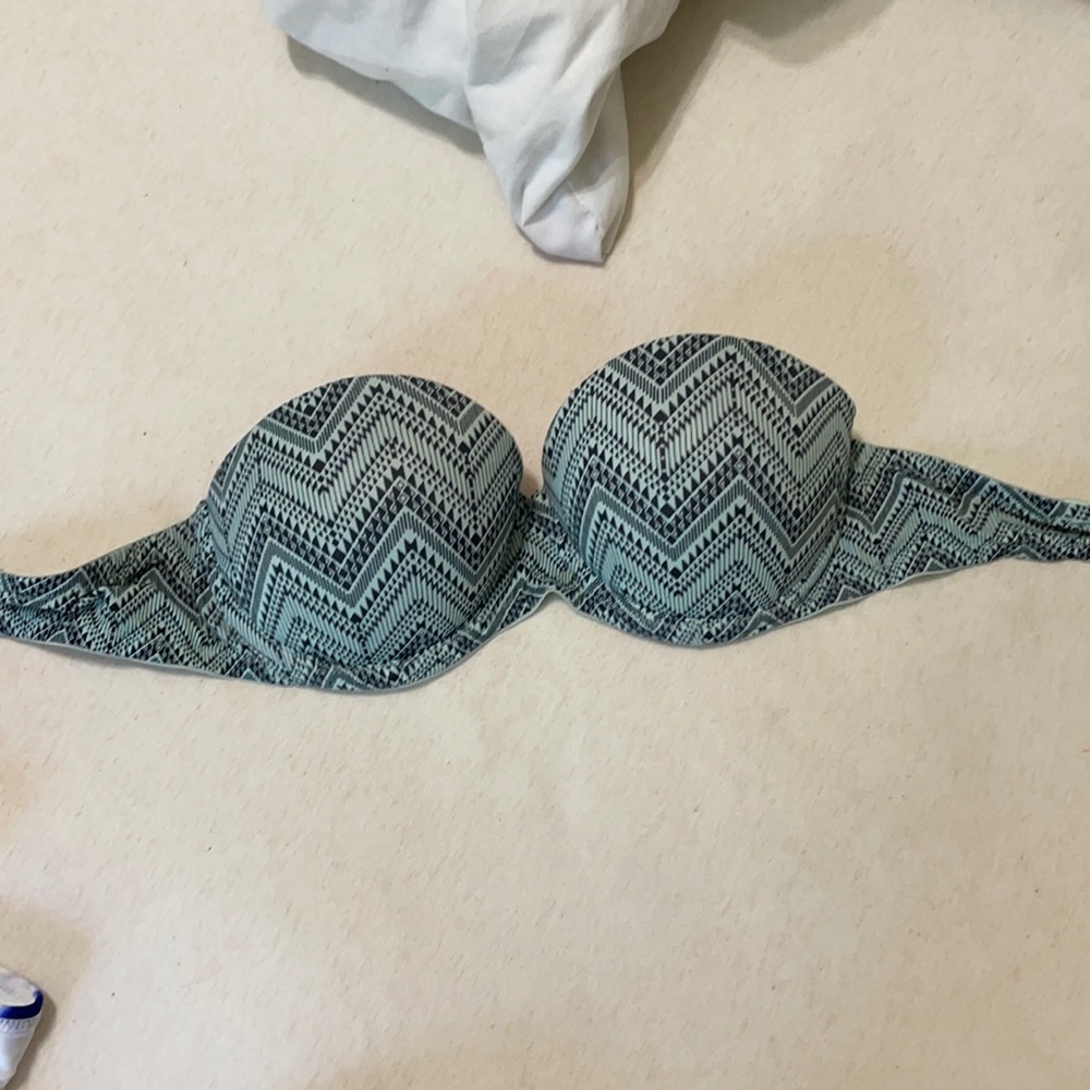 Victoria secret bra strapless bra 34b